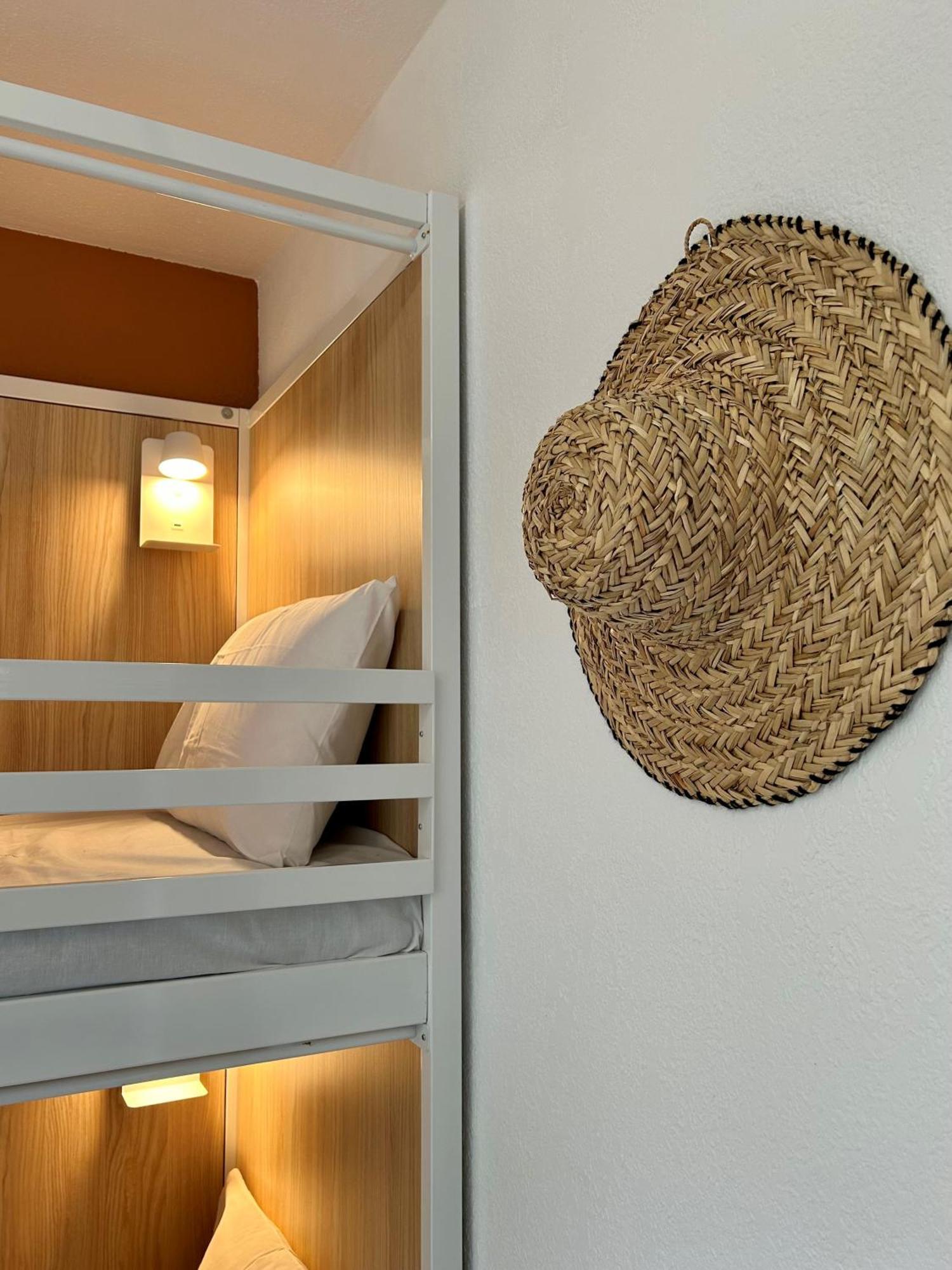 Corsica Hostel Porto-Vecchio, Partie Dortoirs Экстерьер фото